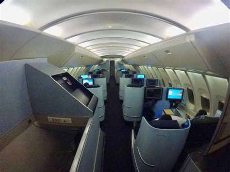 klm 747 400 business class.